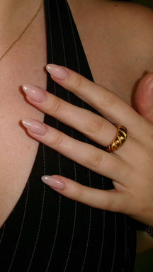 Daphne Ring